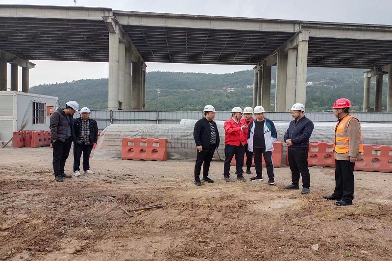 ��Ͷ���ŵ�ί����ǡ��ܾ���Ĳ������鶽����ר�߱����ڸĽ���Ŀ����